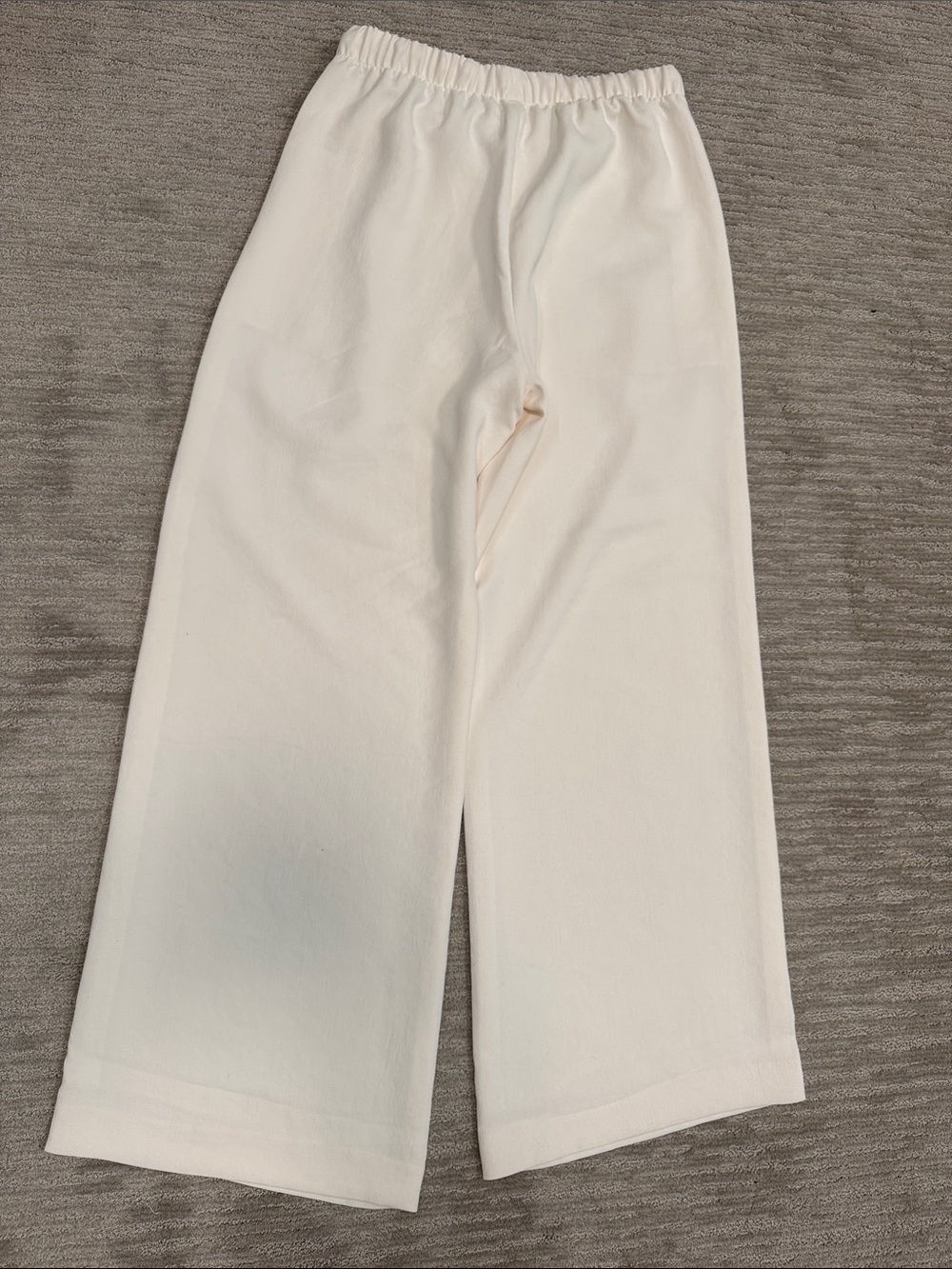 Aritzia NWOT The Lodge Pant Light Crepette Birch Size Medium - Picture 12 of 15